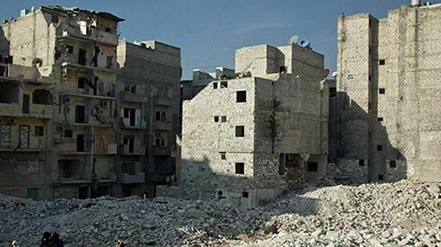 al-Ansari al-Sarqi - Aleppo - Syria - People among the ruins (2013)