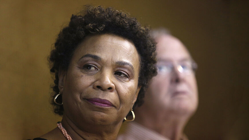 U.S. Rep. Barbara Lee listens during a news conference in Havana May 5, 2014. Four Democrats from the U.S. House of Representatives urged U.S. President Barack Obama to authorize negotiations with the Cuban government in order to free a U.S. contractor serving a 15-year sentence in Cuba for trying to set up an internet service. REUTERS/Enrique De La Osa (CUBA  - Tags: POLITICS) - RTR3NWDV
