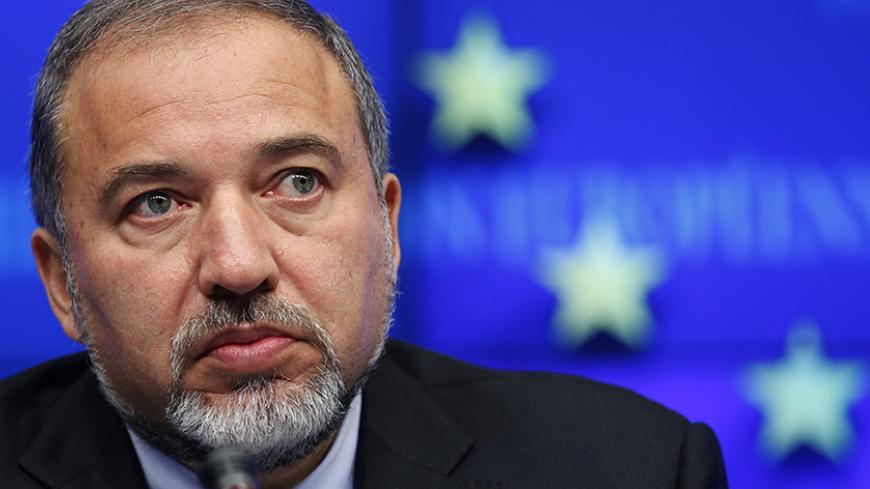Israel's Foreign Minister Avigdor Lieberman addresses a news conference at the European Union Council in Brussels February 22, 2011. REUTERS/Francois Lenoir (BELGIUM - Tags: POLITICS) - RTR2IXS1