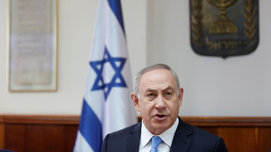 Israeli Prime Minister Benjamin Netanyahu attends the weekly cabinet meeting in Jerusalem, April  23, 2017. REUTERS/Ronen Zvulun - RTS13I65