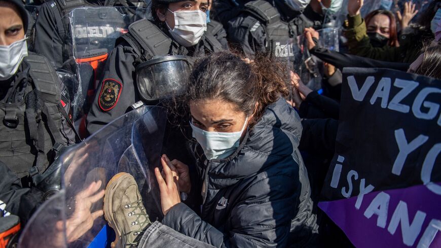 Turkish police block women protesters