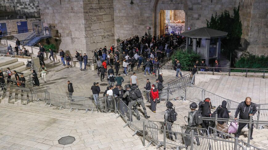 police deploy in Jerusalem