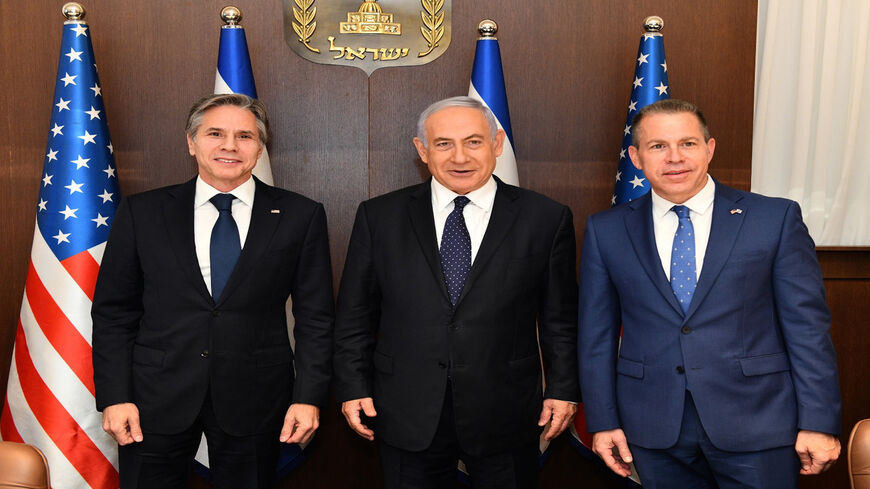 US Secretary of State Antony Blinken (L), Israeli Prime Minister Benjamin Netanyahu (C) and Israeli Ambassador to the United States Gilad Erdan (R), Jerusalem, May 25, 2021.