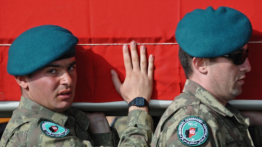 Turkish soldiers at Kabul airport 