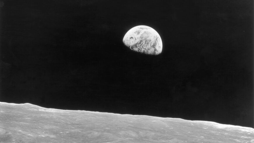 Луна 22 серию. Apollo 8 1968.