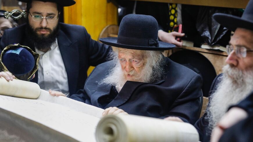 Rabbi Chaim Kanievsky (C), seen in this file photo taken on March 20,  2019, died Friday aged 94