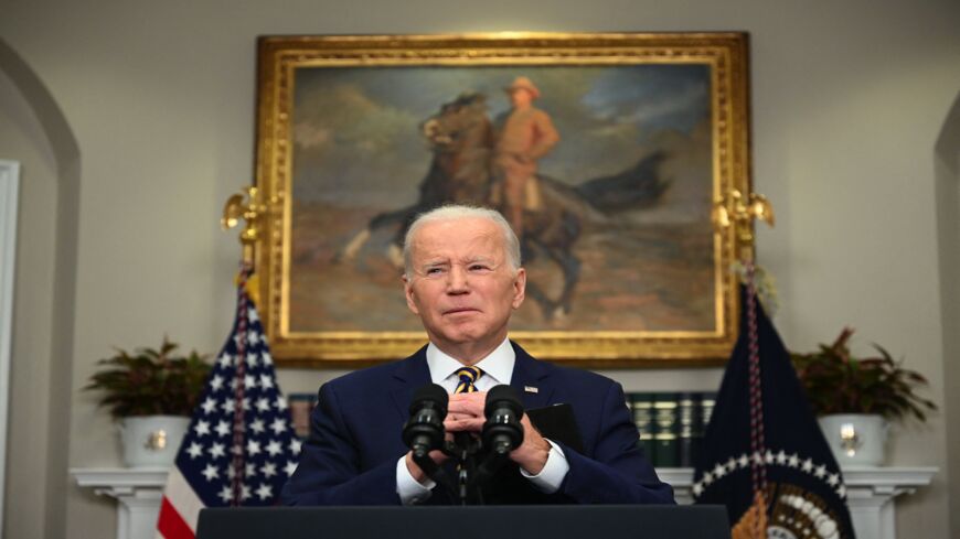 US President Joe Biden announces a ban on US imports of Russian oil and gas, March 8, 2022.