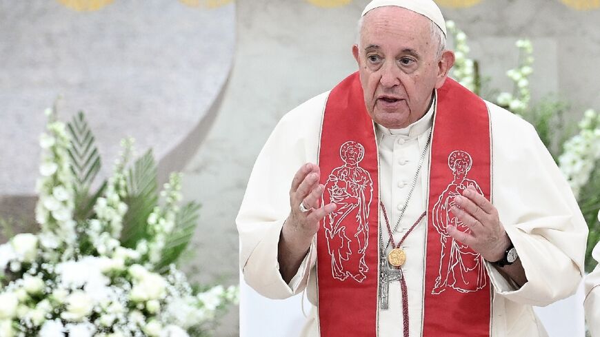 "Let us seek to be guardians and builders of unity", Pope Francis said at Bahrain's Sacred Heart Church 