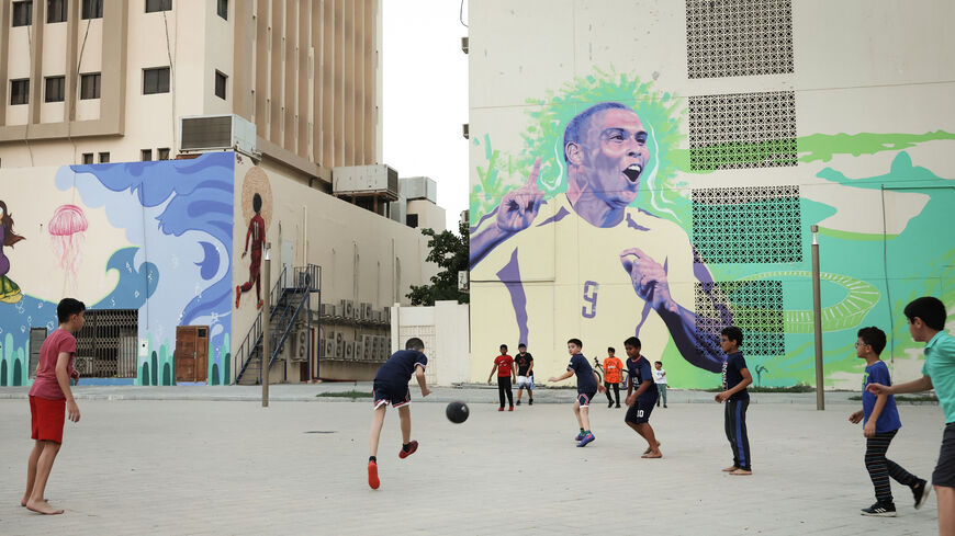Qatar mural