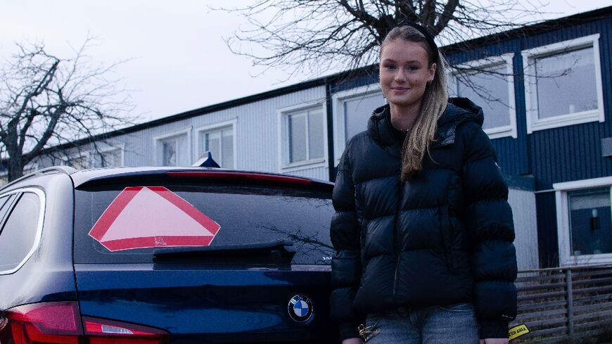 Swedish teens can drive from the age of 15 without a driver's licence if the vehicle has been modified to drive no faster than 30 kilometres per hour