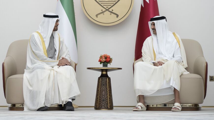 Qatari Emir Sheikh Tamim bin Hamad Al Thani (R) meets with UAE President Sheikh Mohamed bin Zayed Al Nahyan, Doha, Qatar, Dec. 5, 2022.