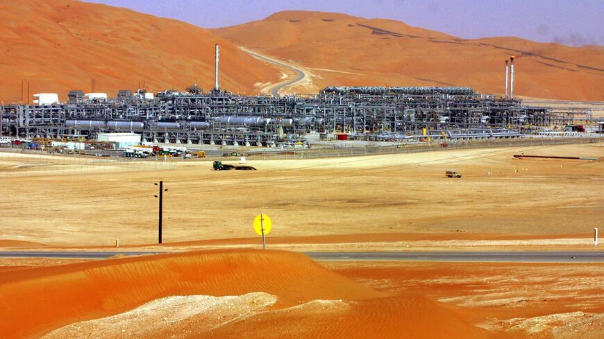 A general view shows 09 March 2004 the Shaybah mega-project, the first, and so far sole, oilfield development in Saudi Arabia's vast Al-Rub al-Khali desert, some 800 kilometers (500 miles) southeast of the eastern oil center of Dhahran. The Shaybah mega-project, which sits on top of some 15 billion barrels of proven oil reserves, more than a drop in the ocean of Saudi Arabia's estimated total reserves of about 260 billion barrels, has been producing oil to the tune of 600,000 barrels per day (bpd) for less 