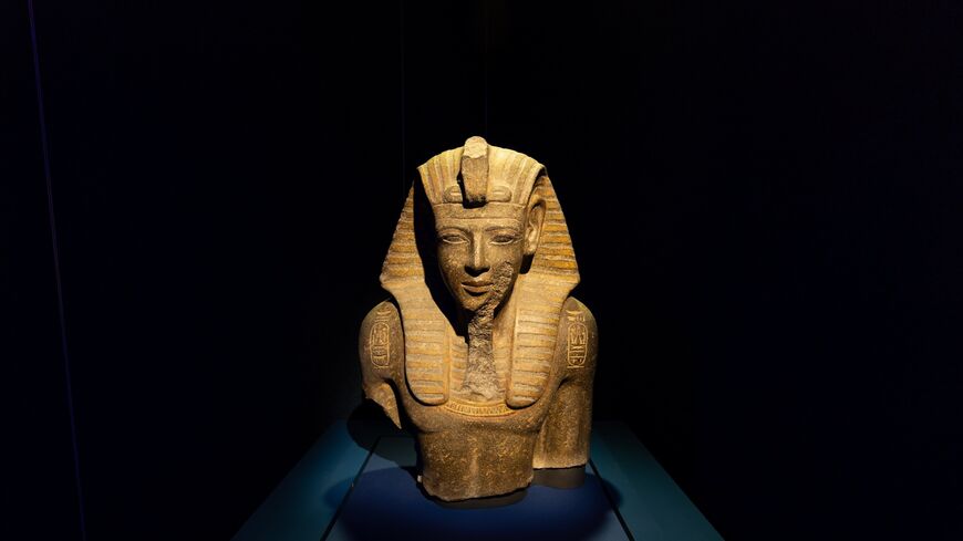 Bust of Ramses the Great.