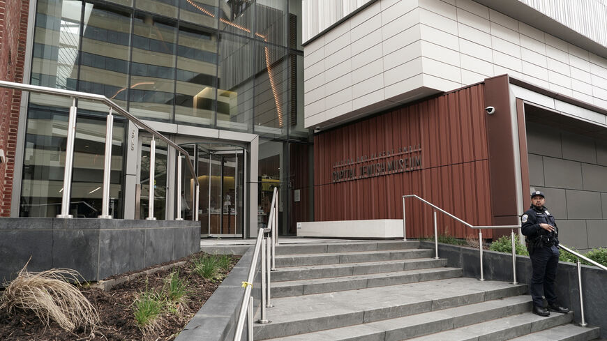 FILE PHOTO: A view of the Capital Jewish Museum, near the site where two Israeli embassy staff were shot dead, in Washington, D.C., U.S. May 22, 2025.  REUTERS/Ken Cedeno/File Photo
