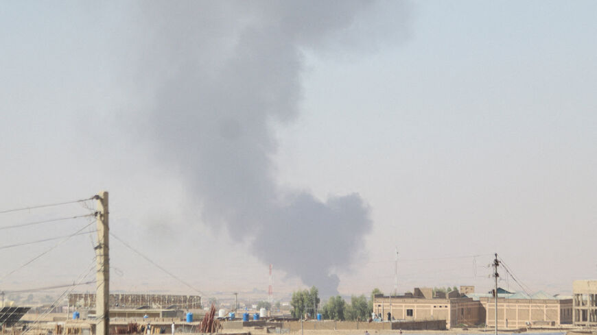 Smoke billows from the Afghanistan side following exchanges of fire between Pakistani and Afghan forces, as seen from the border crossing in Chaman, Balochistan province, Pakistan, October 15, 2025. REUTERS/Saeed Ali Achakzai
