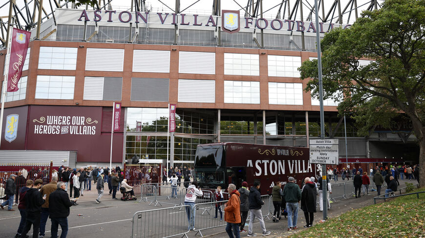 Soccer Football - Premier League - Aston Villa v Burnley - Villa Park, Birmingham, Britain - October 5, 2025 General view outside the stadium as the Aston Villa team bus arrives before the match Action Images via Reuters/Peter Cziborra