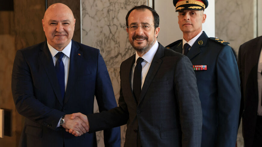 Cyprus' President Nikos Christodoulides meets with Lebanese President Joseph Aoun in Baabda, Lebanon November 26, 2025. REUTERS/Mohamed Azakir