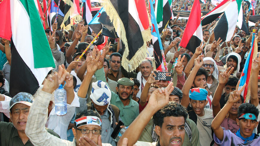Supporters of the UAE-backed separatist Southern Transitional Council (STC) wave flags of the STC and the United Arab Emirates, during a rally in Aden, Yemen, January 1, 2026. REUTERS/Fawaz Salman