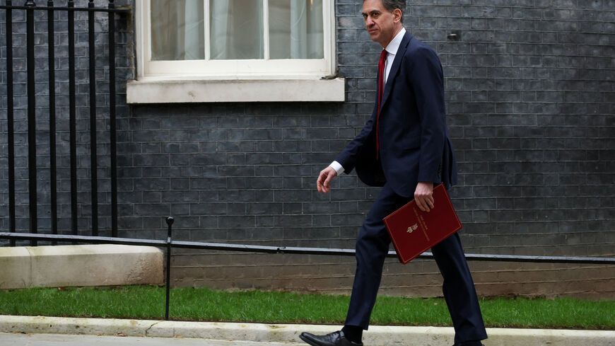 British Secretary of State for Energy Security and Net Zero Ed Miliband walks towards 10 Downing Street, on the day of a cabinet meeting, in London, Britain, March 17, 2026. REUTERS/Isabel Infantes
