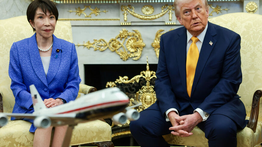 U.S. President Donald Trump meets with Japanese Prime Minister Sanae Takaichi in the Oval Office at the White House in Washington, D.C., U.S., March 19, 2026. REUTERS/Evelyn Hockstein