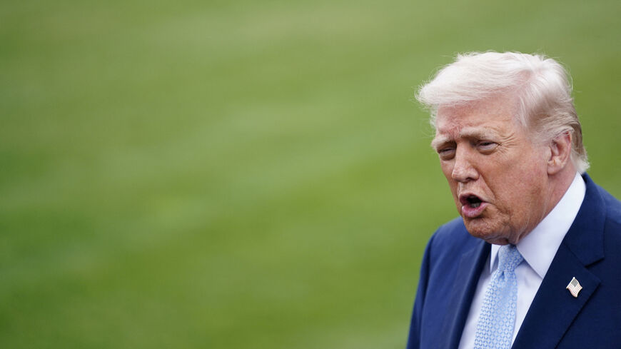 U.S. President Donald Trump speaks to the media as he departs the White House for Florida, in Washington, D.C., U.S., March 20, 2026. REUTERS/Nathan Howard