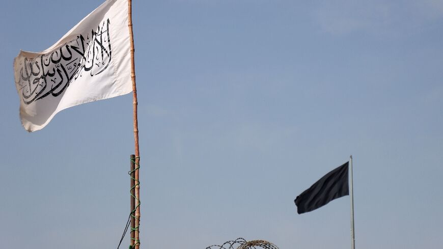 A black flag was raised on Sunday at the Islam Qala border crossing between Afghanistan and Iran 