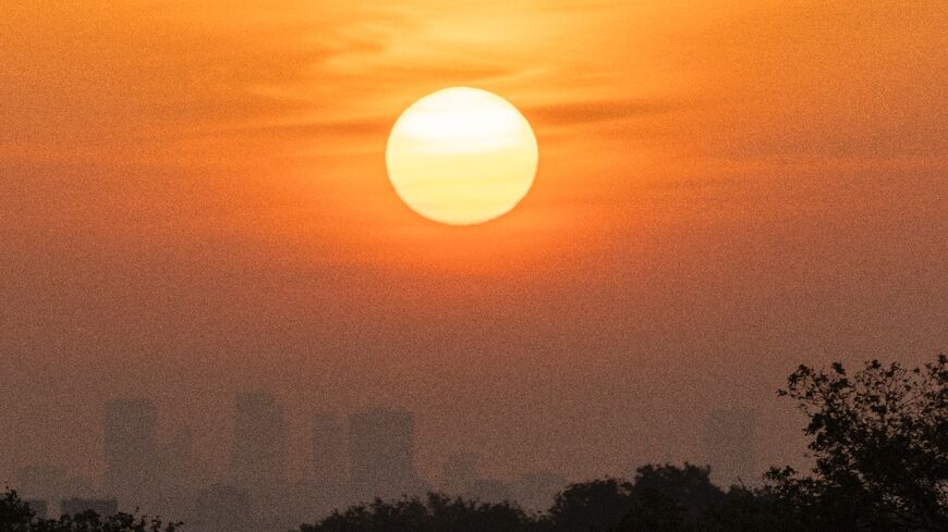 Global temperatures are set to stay at or around record highs, says the WMO