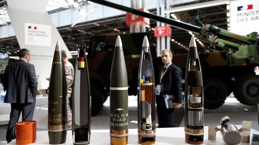 FILE PHOTO: 155mm artillery shells are displayed at the Eurosatory international defence and security exhibition in Villepinte, near Paris, France June 13, 2022. REUTERS/Benoit Tessier/File Photo