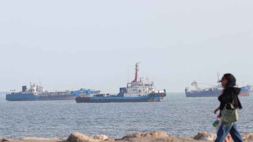 Vessels in the Strait of Hormuz near the beach of Bandar Abbas