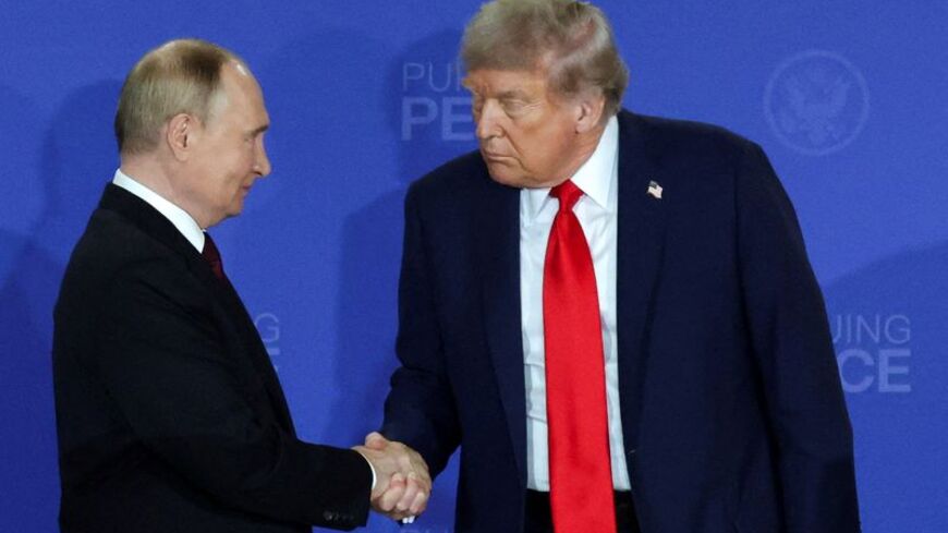 FILE PHOTO: US invites Putin to December G20 meeting, possible Trump summit