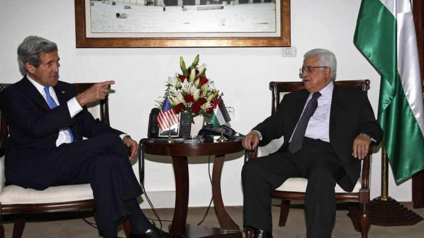 Palestinian President Mahmoud Abbas (R) meets with U.S. Secretary of State John Kerry in the West Bank city of Ramallah April 7, 2013.   REUTERS/Mohamed Torokman (WEST BANK - Tags: POLITICS) - RTXYC54