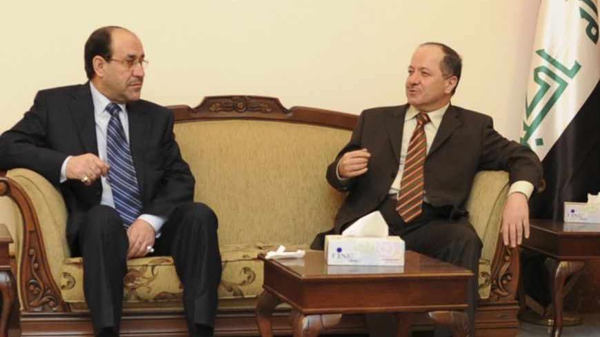(L-R) Ammar al-Hakim, leader of the Supreme Islamic Iraqi Council (ISCI), Iraq's Prime Minister Nuri al-Maliki, Kurdish regional President Masoud Barzani and Iraq's Shi'ite Vice President Adel Abdul-Mahdi attend a meeting in Baghdad November 9, 2010. REUTERS/Iraqi Government/Handout (IRAQ - Tags: POLITICS) FOR EDITORIAL USE ONLY. NOT FOR SALE FOR MARKETING OR ADVERTISING CAMPAIGNS. THIS IMAGE HAS BEEN SUPPLIED BY A THIRD PARTY. IT IS DISTRIBUTED, EXACTLY AS RECEIVED BY REUTERS, AS A SERVICE TO CLIENTS - RTX
