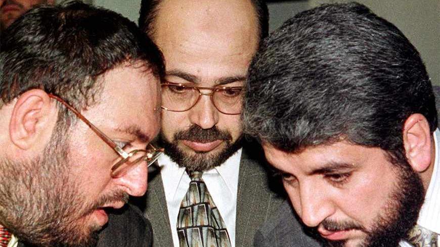 UNDATED FILE PHOTO - Hamas political leaders Khaled Meshal (R), Mousa Abu Marzouk (C) and Mohammad Nazal. Jordan will announce November 20 a decision to expel three jailed leaders of the militiant Palestinian group Hamas, after efforts to secure their release failed.

AJ - RTRSKTV