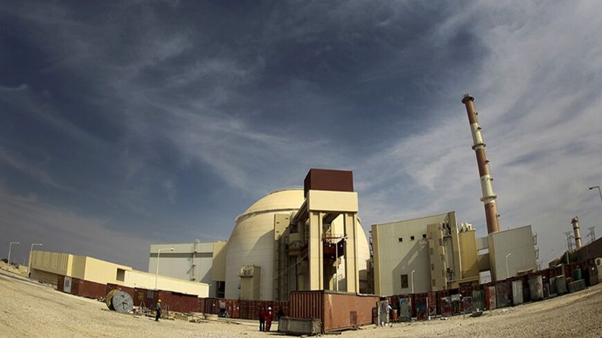 A general view of the Bushehr nuclear power plant, some 1,200 km (746 miles) south of Tehran October 26, 2010. Iran has begun loading fuel into the core of its first nuclear power plant on Tuesday, one of the last steps to realising its stated goal of becoming a peaceful nuclear power, state-run Press TV reported on Tuesday. REUTERS/IRNA/Mohammad Babaie (IRAN - Tags: POLITICS ENERGY) - RTXTUIA