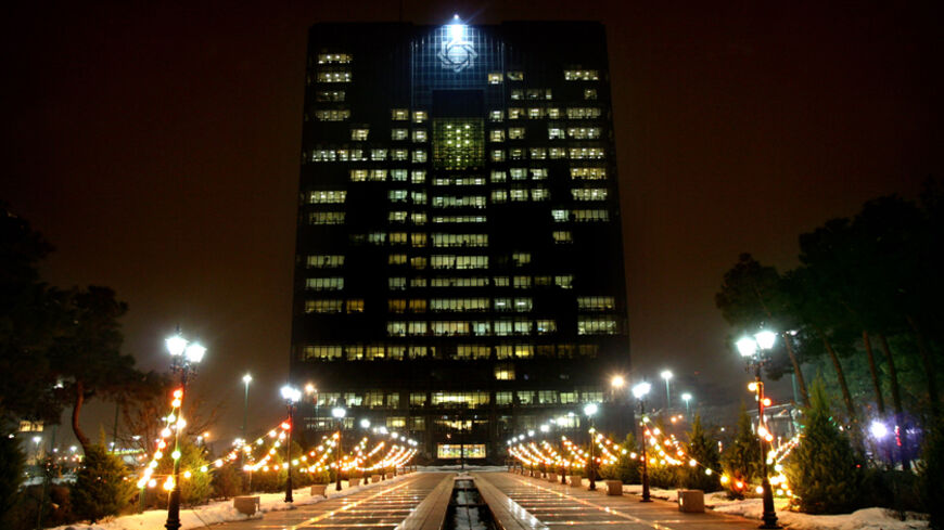 A general view of the Central Bank of Iran building in Tehran January 23, 2006. Iran's central bank has not implemented any measures in preparation for U.N. action over its atomic programme because it does not believe sanctions will be imposed, the bank said on Monday. REUTERS/Morteza Nikoubazl - RTR18RHP