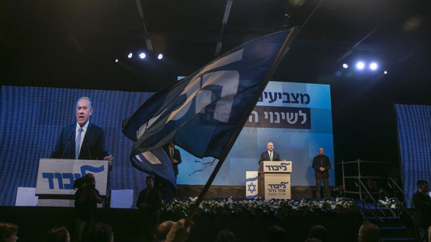 Israel's Prime Minister Benjamin Netanyahu delivers a speech during the launch of his Likud party election campaign in Tel Aviv January 5, 2015. Netanyahu was re-elected head of the right-wing Likud party last week, overcoming his first hurdle toward winning a fourth term in office in a March general election. REUTERS/Baz Ratner (ISRAEL - Tags: POLITICS ELECTIONS) - RTR4K5IO
