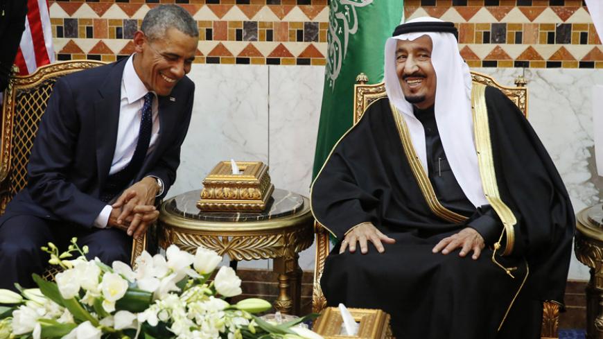 U.S. President Barack Obama meets with Saudi Arabia's King Salman (R) at Erga Palace in Riyadh, January 27, 2015. Obama is stopping in Saudi Arabia on his way back to Washington from India to pay his condolences over the death of King Abdullah and to hold bilateral meetings with King Salman.   REUTERS/Jim Bourg     (SAUDI ARABIA - Tags: POLITICS ROYALS) - RTR4N55E