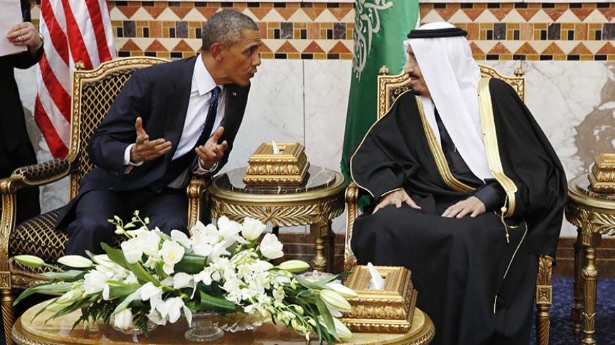 U.S. President Barack Obama meets with Saudi Arabia's King Salman (R) at Erga Palace in Riyadh, January 27, 2015. Obama is stopping in Saudi Arabia on his way back to Washington from India to pay his condolences over the death of King Abdullah and to hold bilateral meetings with King Salman.   REUTERS/Jim Bourg     (SAUDI ARABIA - Tags: POLITICS ROYALS) - RTR4N551