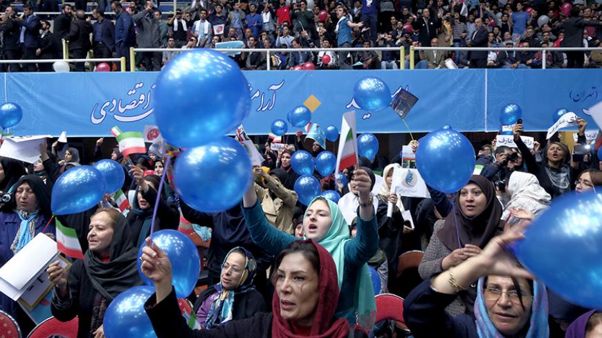 Iranian women take part in a reformist campaign for the upcoming parliamentary elections in Tehran February 20, 2016. REUTERS/Raheb Homavandi/TIMA  ATTENTION EDITORS - THIS IMAGE WAS PROVIDED BY A THIRD PARTY. FOR EDITORIAL USE ONLY.   - RTX27UFB