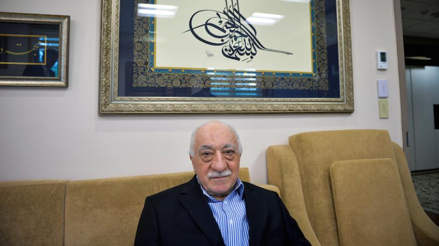 U.S. based cleric Fethullah Gulen at his home in Saylorsburg, Pennsylvania, U.S. July 29, 2016.  REUTERS/Charles Mostoller - RTSKALB