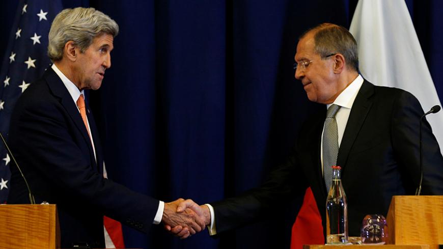 U.S. Secretary of State John Kerry and Russian Foreign Minister Sergei Lavrov shake hands at the conclusion of their press conference following their meeting in Geneva, Switzerland where they discussed the crisis in Syria September 9, 2016.REUTERS/Kevin Lamarque - RTSN25I
