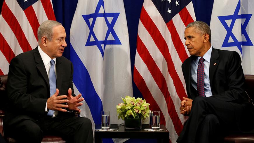 U.S. President Barack Obama meets with Israeli Prime Minister Benjamin Netanyahu in New York September 21, 2016. REUTERS/Kevin Lamarque  - RTSOTEX