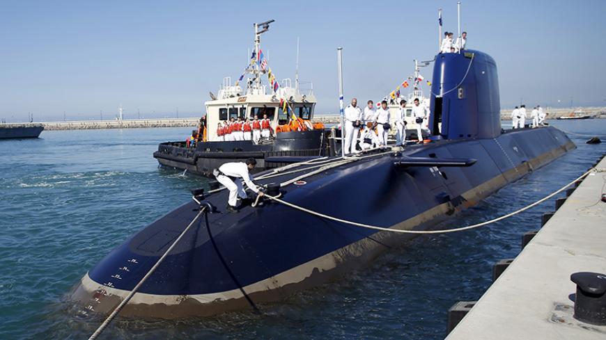 Israel Navy soldiers stand on the Rahav, the fifth submarine in the fleet, as it docks in Haifa port January 12, 2016. The Dolphin-class submarines, widely believed to be capable of firing nuclear missiles, were manufactured in Germany and sold to Israel at deep discounts as part of Berlin's commitment to shoring up the security of the country set in part as a haven for Jews who survived the Holocaust.    REUTERS/Baz Ratner - RTX221FX