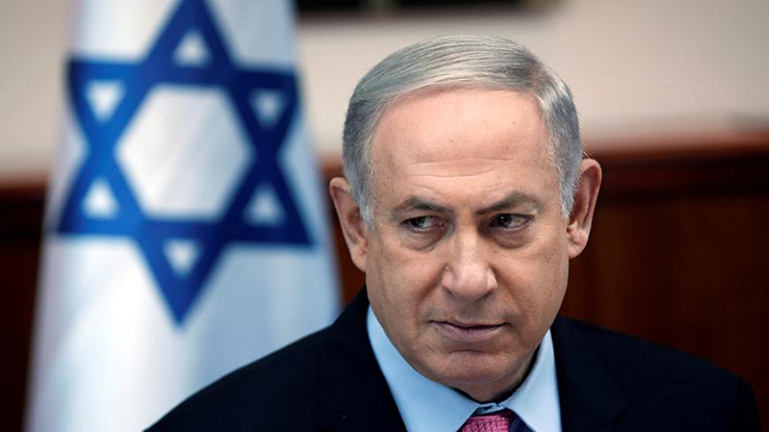 Israeli Prime Minister Benjamin Netanyahu attends the weekly cabinet meeting in Jerusalem, July 24, 2016. REUTERS/Ronen Zvulun - RTSJDJ0
