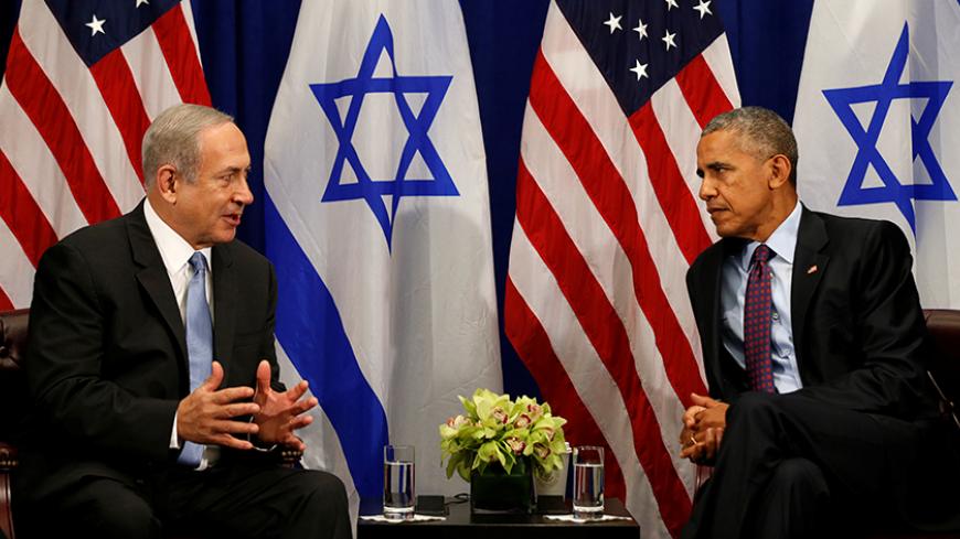 U.S. President Barack Obama meets with Israeli Prime Minister Benjamin Netanyahu in New York September 21, 2016. REUTERS/Kevin Lamarque  - RTSOTEX