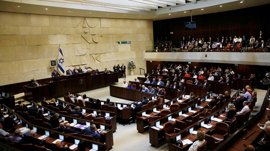 A general view shows the plenum as Israel's Prime Minister Benjamin Netanyahu speaks at the opening of the winter session of the Knesset, the Israeli parliament, in Jerusalem October 31, 2016. REUTERS/Ronen Zvulun - RTX2R7SE