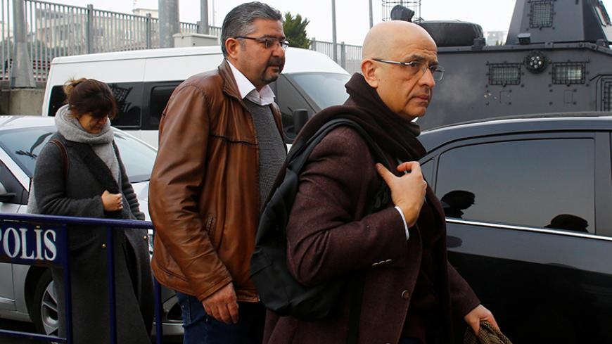 Enis Berberoglu, a lawmaker from the main opposition Republican People's Party (CHP), arrives at the Justice Palace, the Caglayan courthouse, to attend a trial in Istanbul, Turkey March 1, 2017. Picture taken March 1, 2017. REUTERS/Murad Sezer - RTS171YV