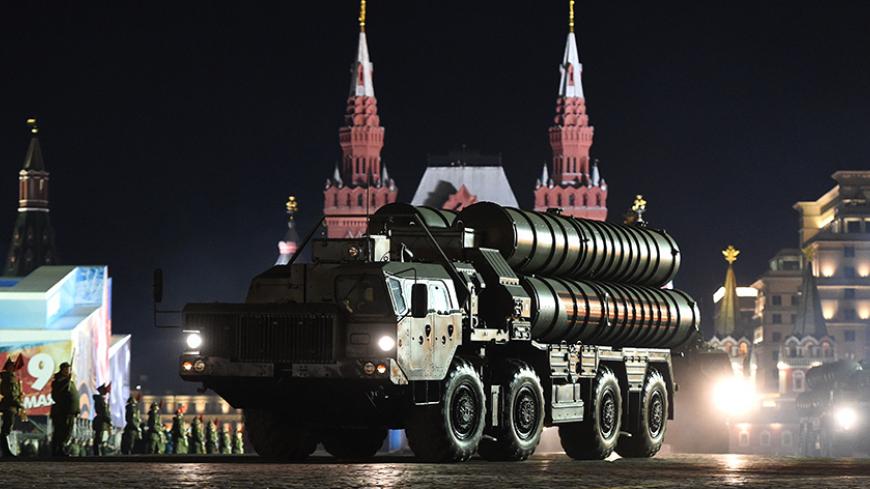Russia's Russian S-400 Triumph air defence missile system rides through Red Square in Moscow during the Victory Day military parade night training on May 3, 2017. 
Russia celebrates the 72nd anniversary of the 1945 victory over Nazi Germany on May 9 / AFP PHOTO / VASILY MAXIMOV        (Photo credit should read VASILY MAXIMOV/AFP/Getty Images)