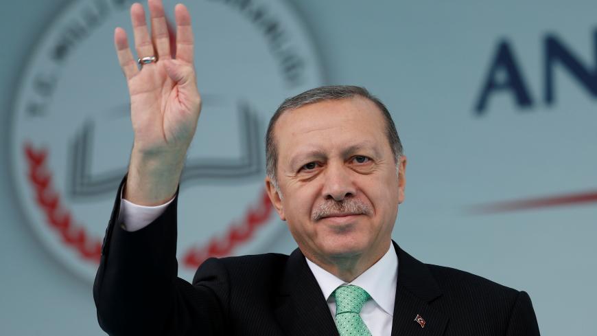 Turkish President Tayyip Erdogan attends opening ceremony of Recep Tayyip Erdogan Imam Hatip School in Istanbul, Turkey, September 29, 2017. REUTERS/Murad Sezer - RC19182BAB40
