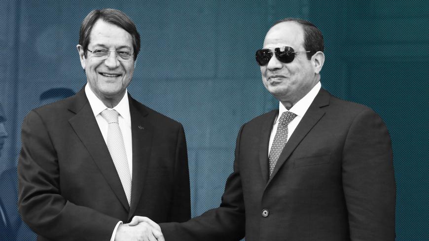 Egyptian President Abdel Fattah al-Sisi and Cypriot President Nicos Anastasiades shake hands outside the Presidential Palace in Nicosia, Cyprus November 21, 2017. REUTERS/Yiannis Kourtoglou - RC1CEEA6B170